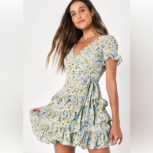 NWT Feeling Butterflies light blue floral tiered ruffle mini dress